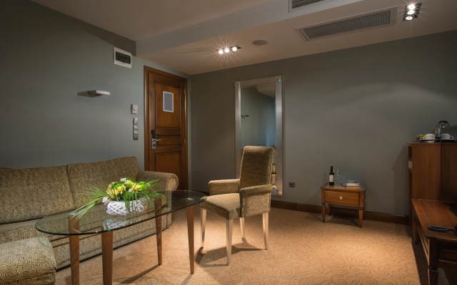 Rosslyn Thracia Hotel - фото 5