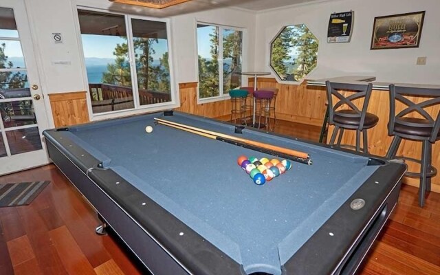 4192 Saddle Road 5 Bedroom Home by RedAwning