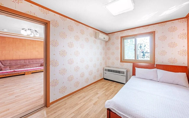 Yongmaru Pension Suncheon