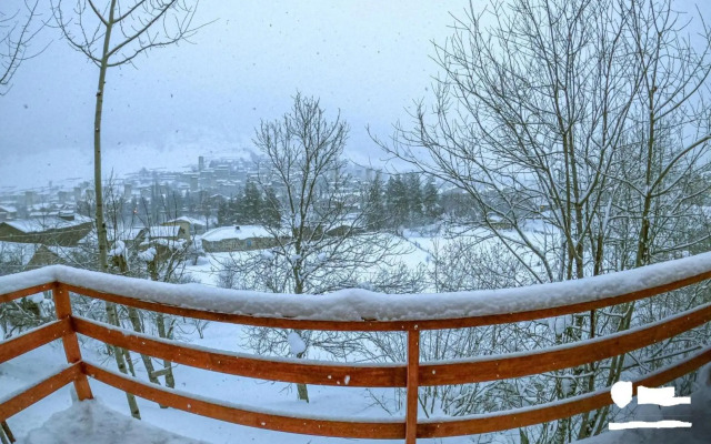 Paradiso Resort Mestia