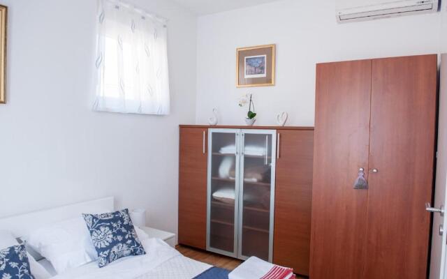 Apartment Josip