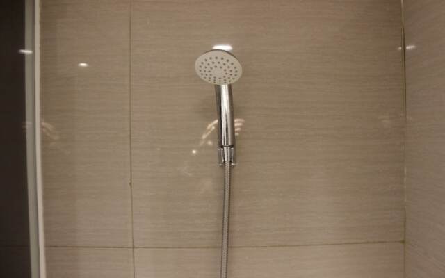 Modern & Cozy 2Br Apartment At Tamansari Tera Residence