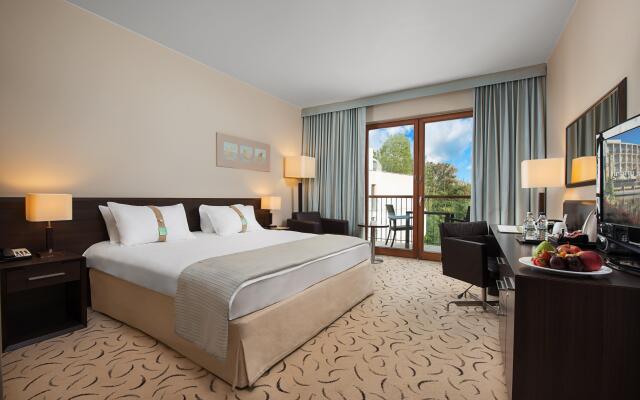 Holiday Inn Resort Warszawa Józefów**** by IHG