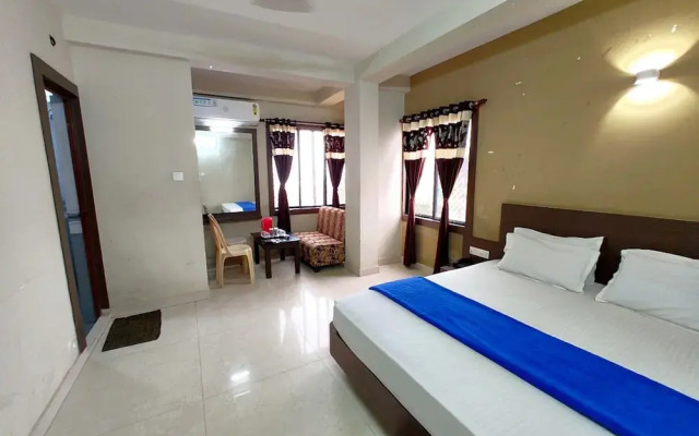 Hotel UK Palace Puri by Goroomgo