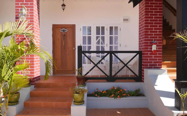 Royal Kalaw Hills Resort