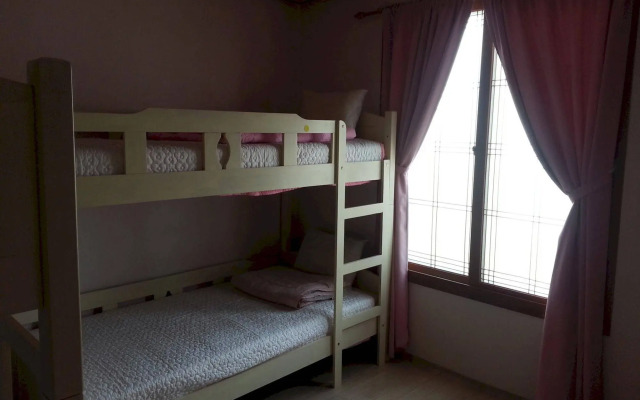 Petit Monami Guesthouse