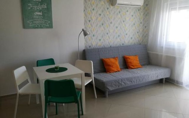 Lívia Wellness Apartman