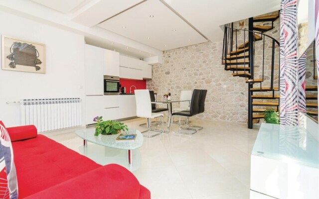 Awesome Home in Dubravka With Wifi and 5 Bedrooms