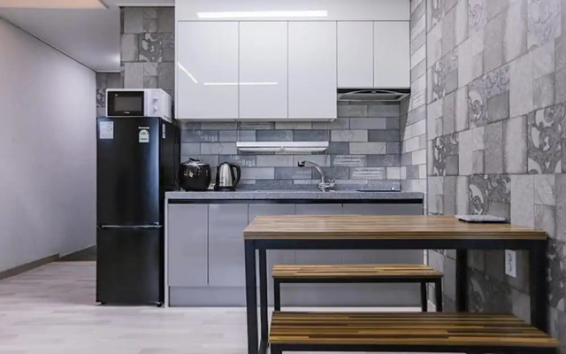 Pohang Sea and Bamboo Pension