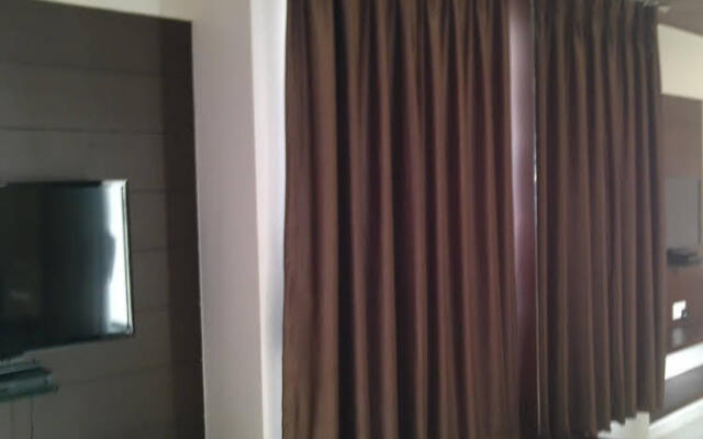 OYO Rooms BBC Tower Sayajigunj