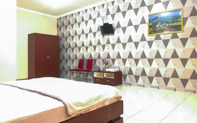 Homestay Syariah Banjar Makmur Mertoyudan RedPartner – Guest Rooms – Mertoyudan