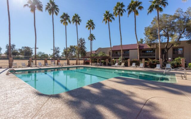 Via De Royal 2 BR by Casago