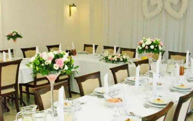 Hotel i Restauracja Swietoborzec