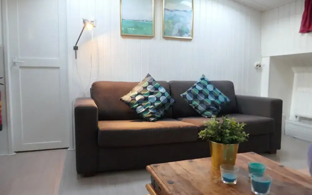 Boat apartment Rotterdam Hoop