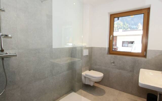 Relaxing Apartment for Families in Umhausen Near City Centre