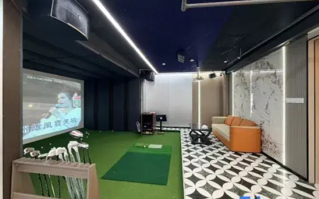 Yazhi Serviced Apartment (Zhanjiang Leizhou Maodegong Drum City)