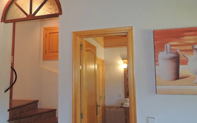 Charming Villa With Pool in Algaida