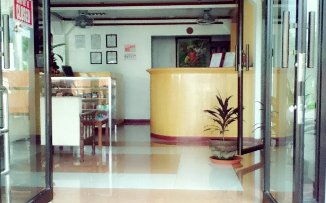 Princess Perrine Suites