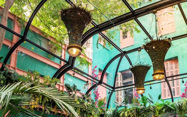 Snob Athens