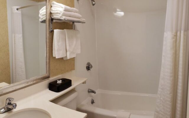 Super 8 Weymouth Boston Area