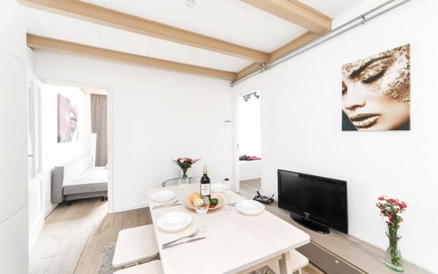 Zeeburg Flower Apartment