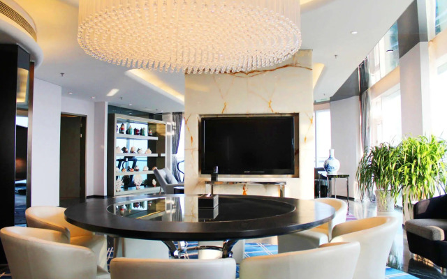 Wyndham Grand Hotel Qingdao