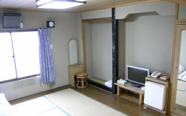 Rinkai Ishizu