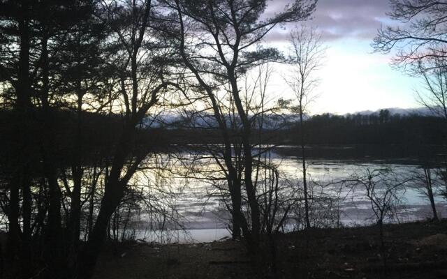 Sturgeon Pool Lake House