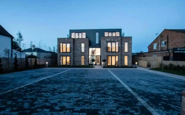 Warm, cosy apartment sleeps 4