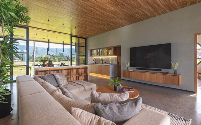 Sea View Beach Estate