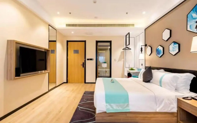 Xana Lite Beijing Shunyi Fengbo Metro Station