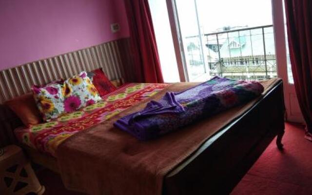 Peak2Peaks hotel and adventure's