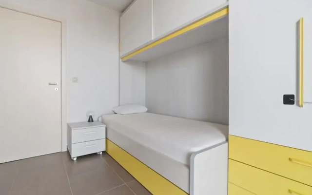 Modern Apartment for Family