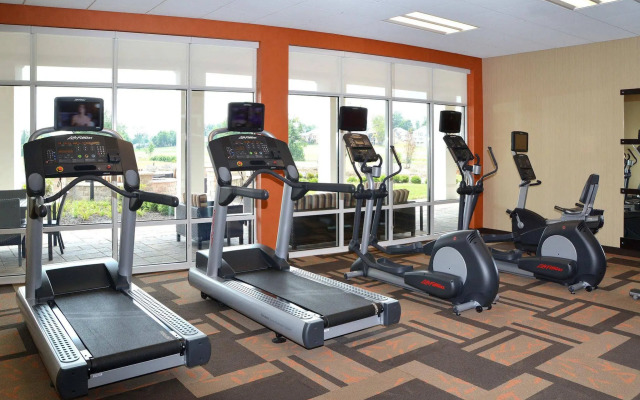 Courtyard by Marriott Youngstown Canfield
