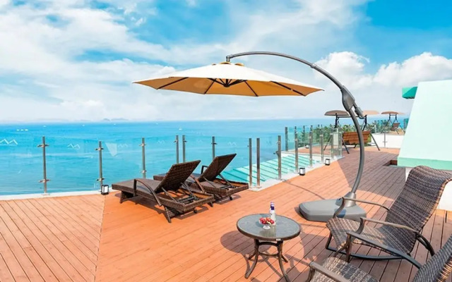 Yeosu Marine Terrace Poolvilla