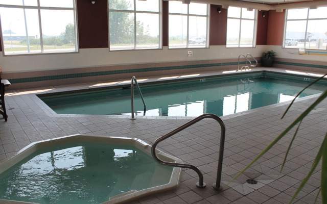 Best Western Strathmore Inn