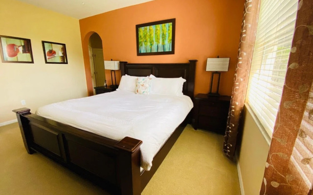 Fransicso's Calabay Parc Vacation Home