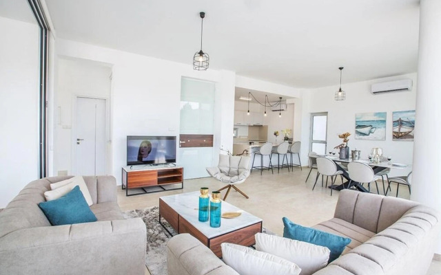 Villa Nia AQ Ol20 in Protaras