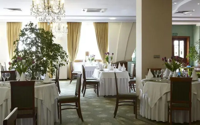 Hotel Maxima