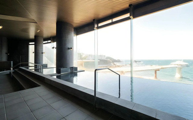 Shirahama Key Terrace Seamore Residence