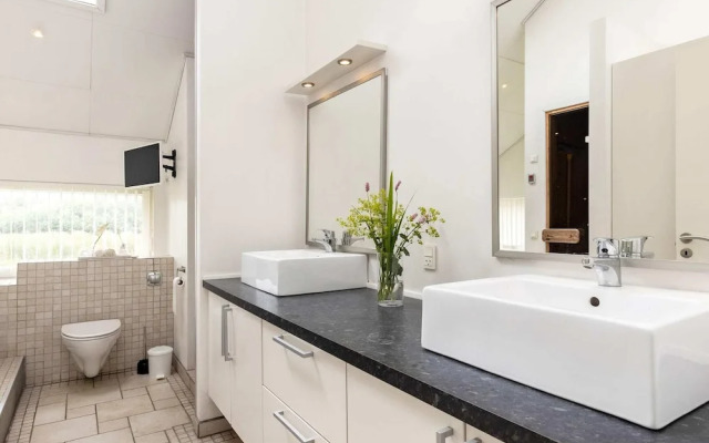 8 Person Holiday Home in Blavand