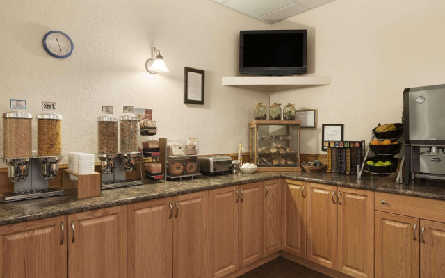 High Prairie Inn