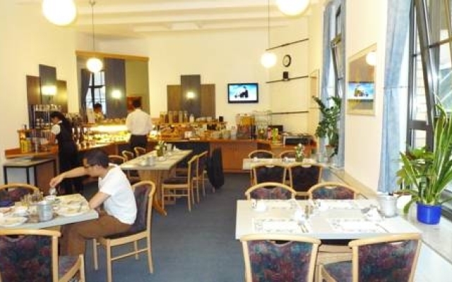Opera Hotel Köln