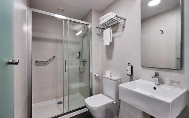 Lux Santiago Hotel