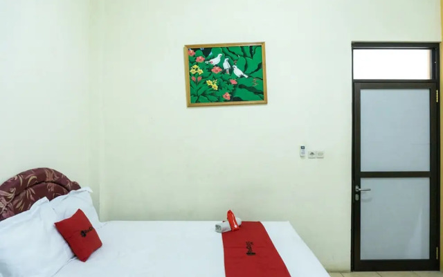 RedDoorz @ Gatot Subroto Ende