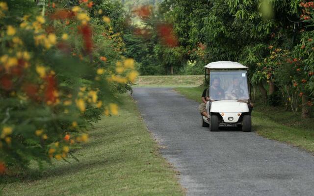 Huaykhakhaeng Country Home Resort