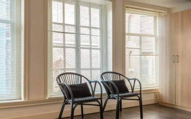 Red Light Experience