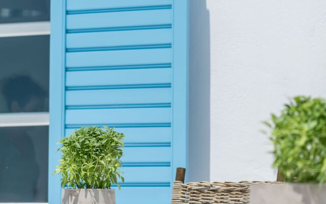 Capo Di Mykonos Resort