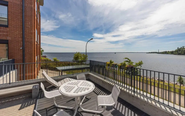 Апартаменты на аллее Тулонская 12