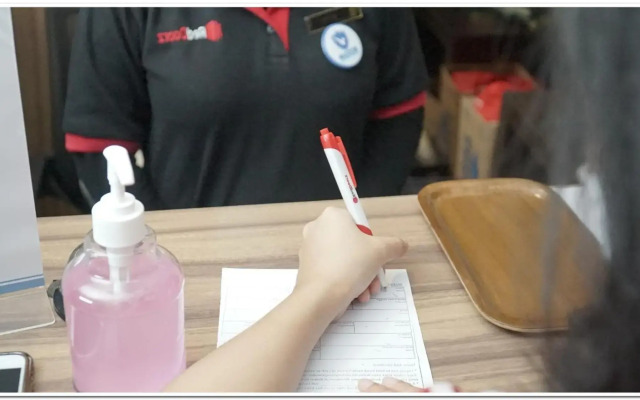 RedDoorz Plus near Senayan City
